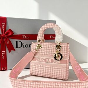 <AUTHENTIC>Dior Lady D Lite Bag in Pink